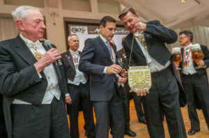 Ehrenplakette_2018-U_Helmich Ehrenplakette 2018 -Uwe Helmich