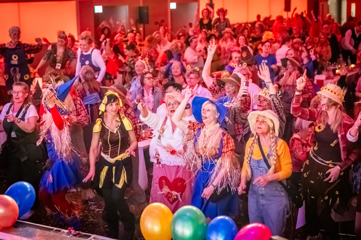 Weiberfastnacht Damensitzung Dortmund 2024